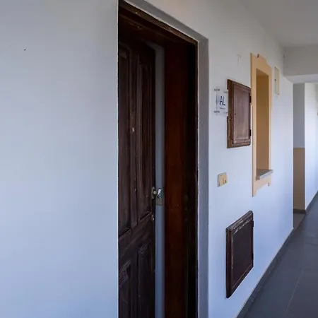Sun House By Lovelystay Albufeira Exterior photo